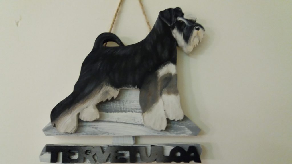 Kääpiösnautseri tervetuloakyltti