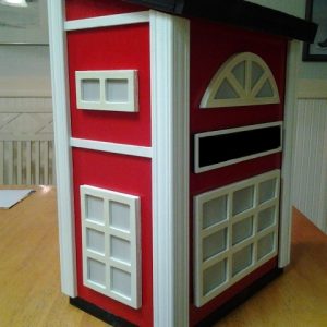 Postilaatikko ikkunalla